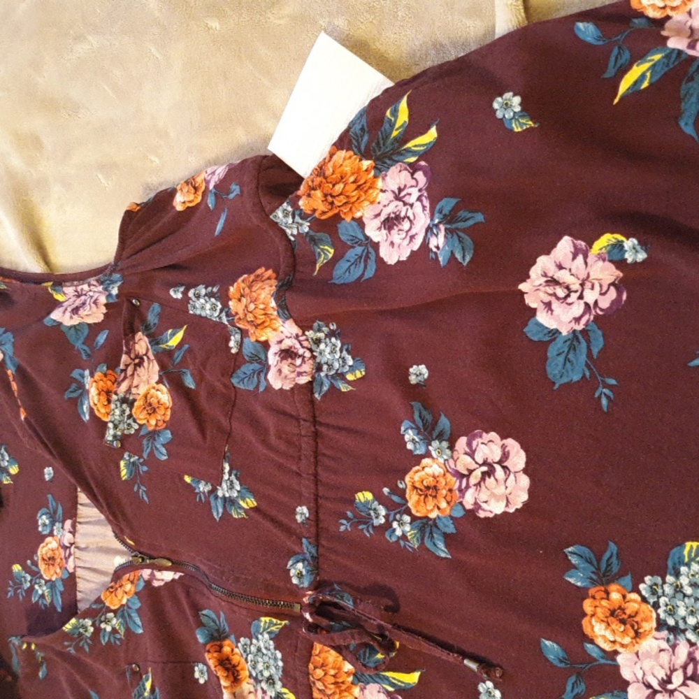 Torrid Burgundy Floral Dress - Picture 7 of 8